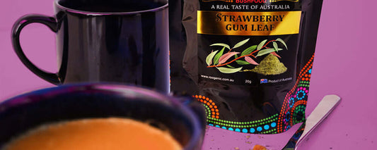 Strawberry Gum Leaf Hot Chocolate - Roogenic