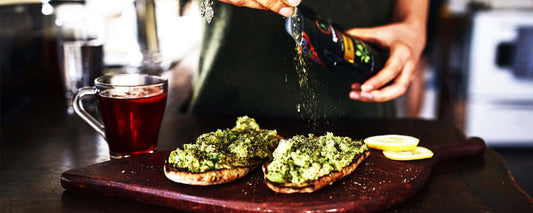 Smashed Avocado in True Australian Style - Roogenic