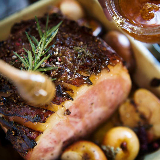 Lemon Myrtle Honey Glazed Ham with Pepperberries - Roogenic