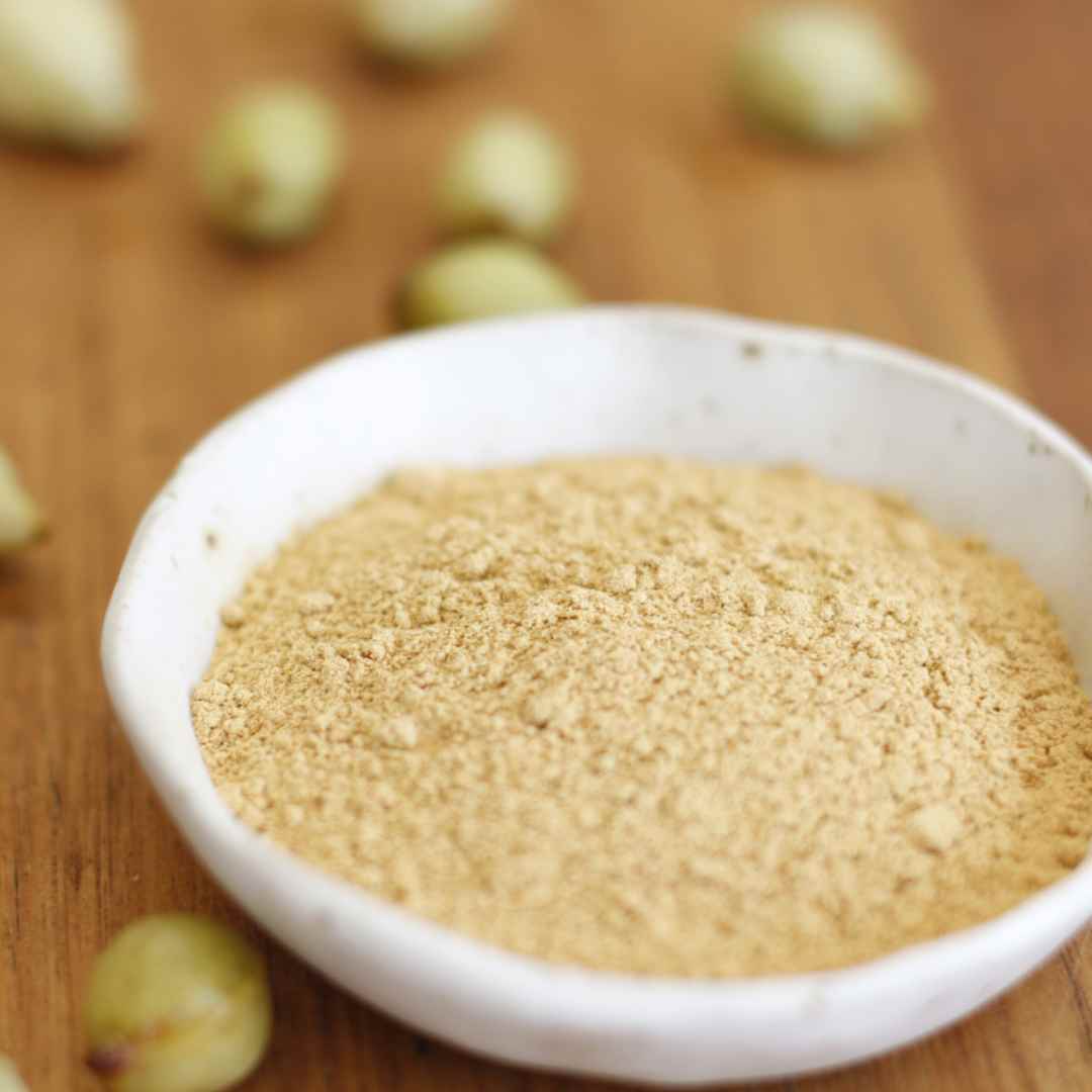 Kakadu Plum Powder in a bowl