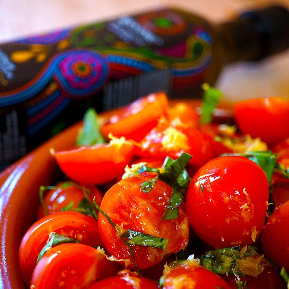 Australian Olive Oil Infused with Lemon Myrtle & Pepperberry Bush Foods Roogenic   